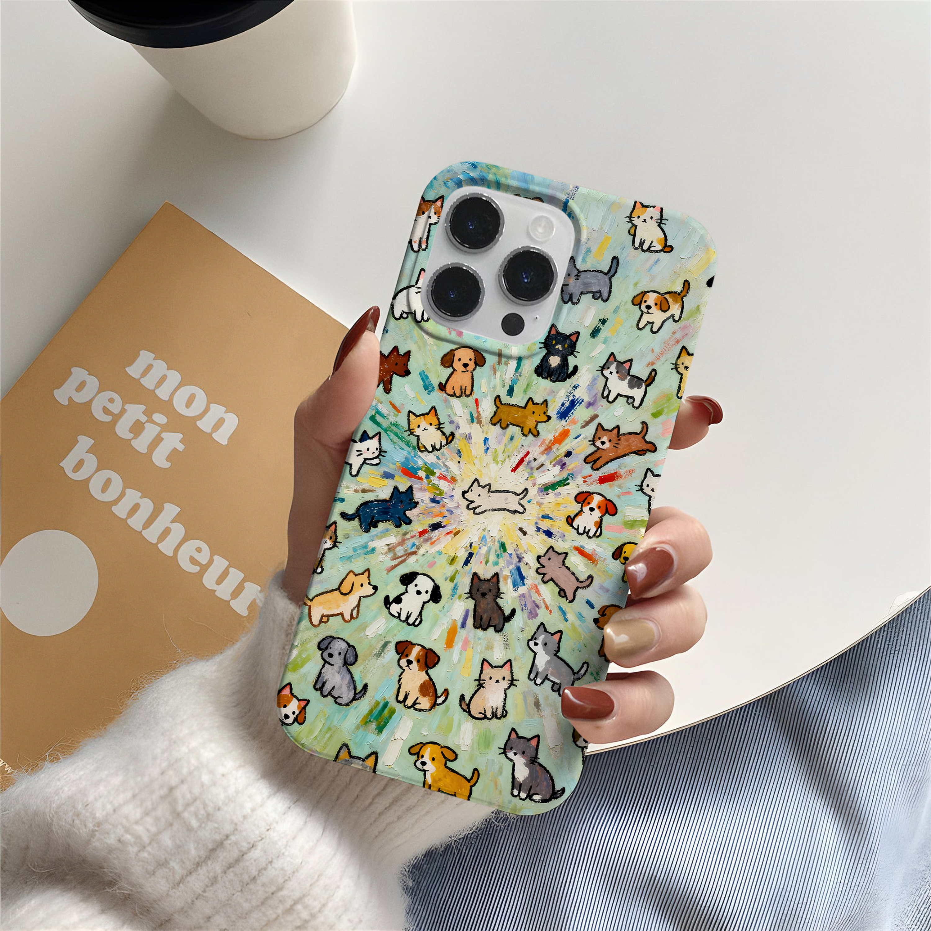 Sevimli El Çizimi Evcil Hayvan Desenli Telefon Kılıfı